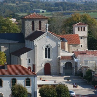 Lieux de culte 2 clisson trinite vue depuis notreDame 320x320 1