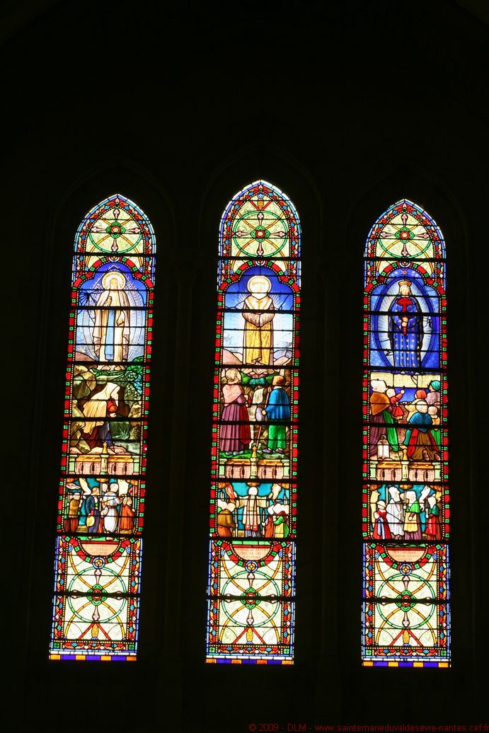 boussay-vitraux-transept